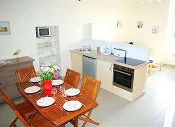 Domaine De La Treherais Apartment Saint-Malo